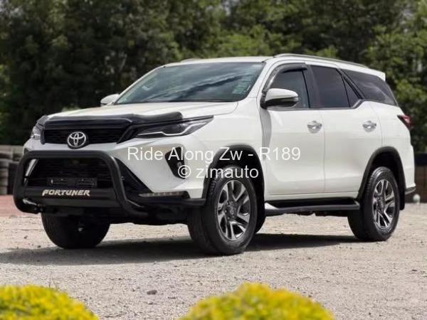 2024 Toyota  Fortuner