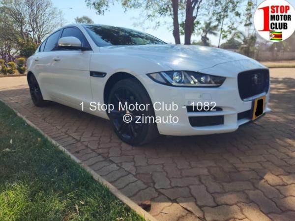 2019 - Jaguar XE