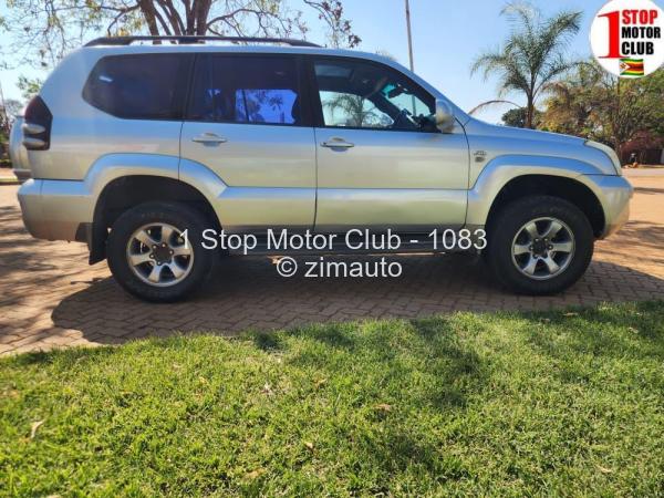 2004 Toyota  Land Cruiser Pradoj120