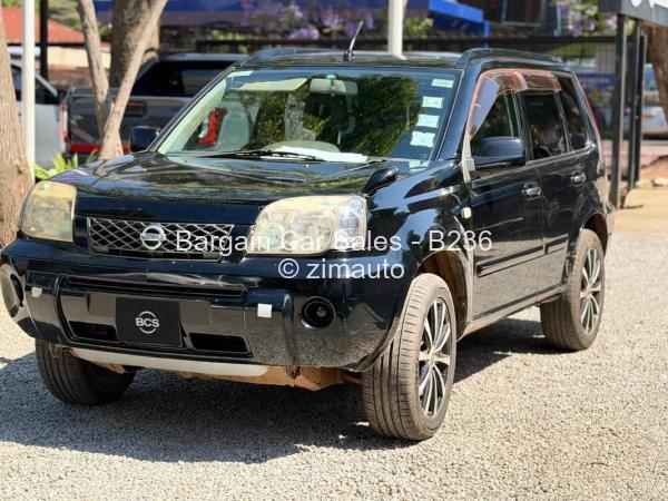 2004 Nissan  X-Trail