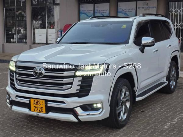 2024 Toyota  Land Cruiser 300ZX