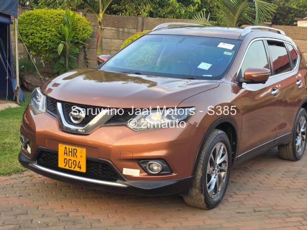 2016 Nissan  X-Trail