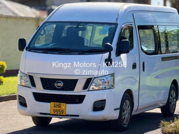 2016 Nissan  CaravanNV350
