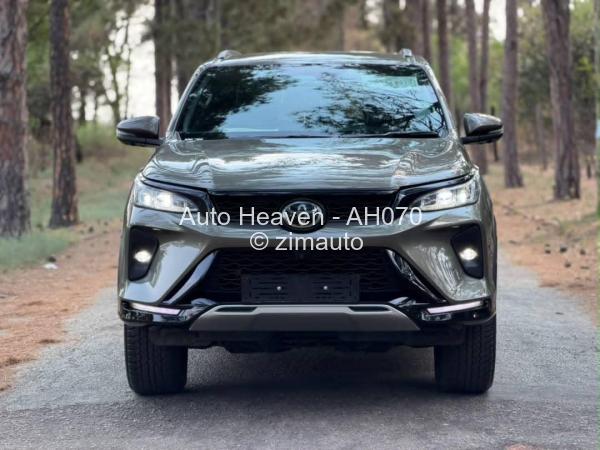 2025 Toyota  FortunerVX GD6