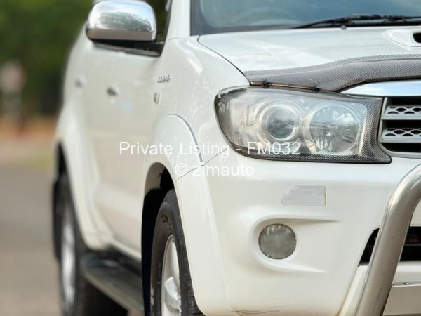 2011 - Toyota  Fortuner