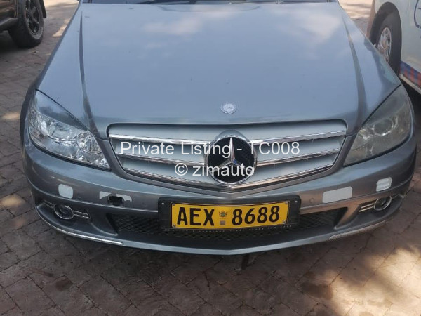 2010 - Mercedes Benz C-Class