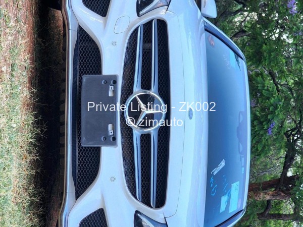 2017 - Mercedes Benz C200